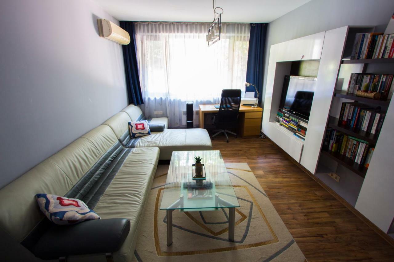 Modern Apartment In The Heart Of Видин Екстер'єр фото